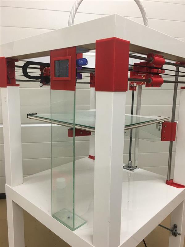 Printtable the largeformat 3D printer made from two IKEA tables