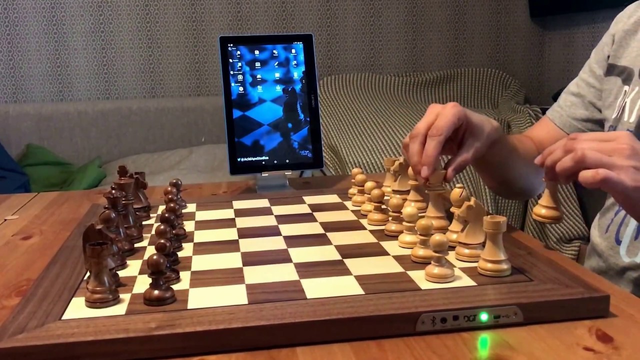 Automated Chess Board